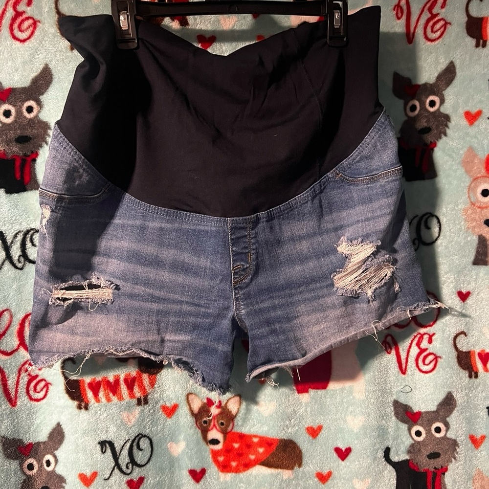 Isabel Maternity Midi Shorts Size 16